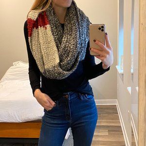 Roots Canada Knitted Infinity Scarf